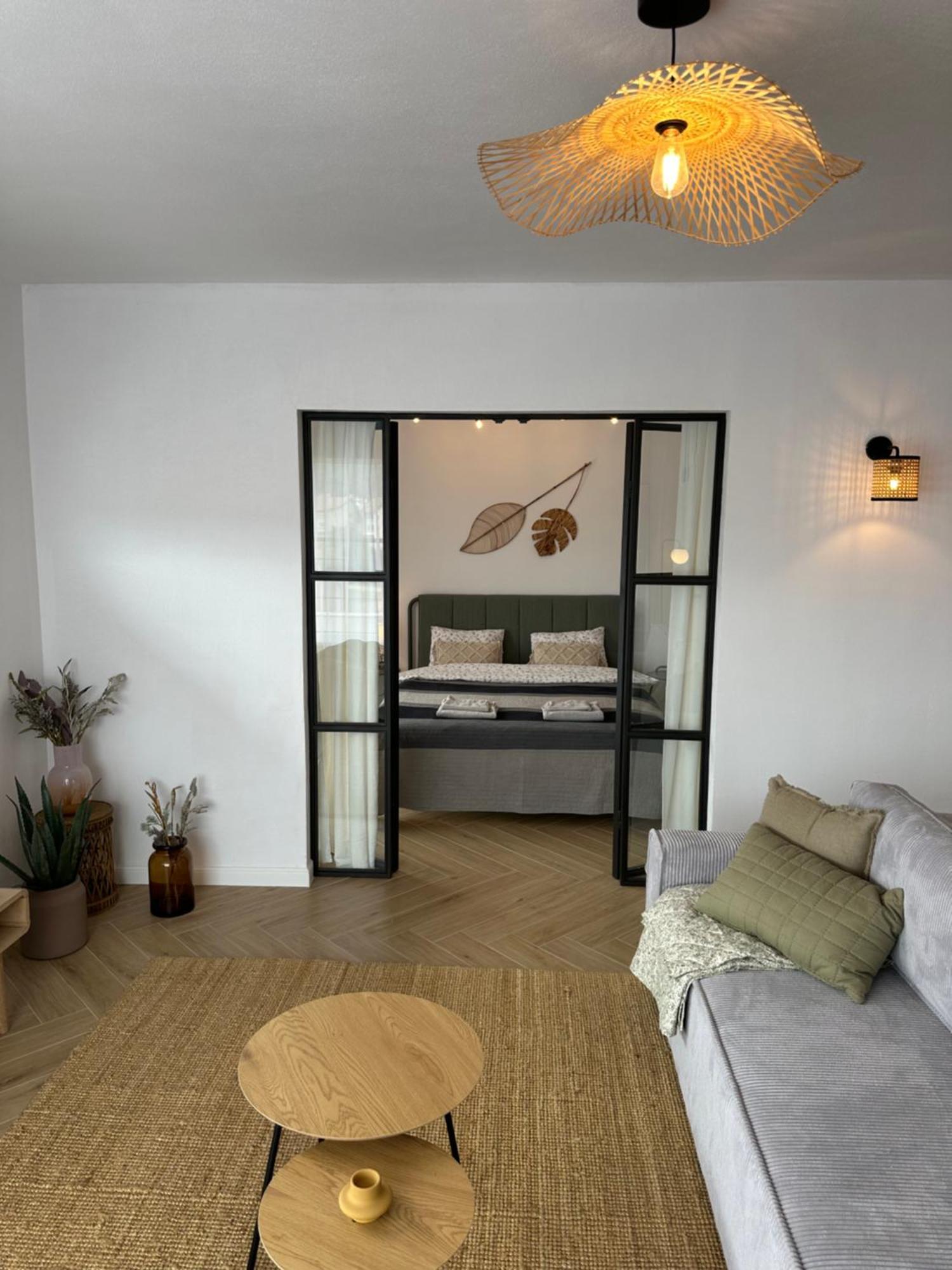 Daisy Apartment 27 ซิวิโชอารา ภายนอก รูปภาพ
